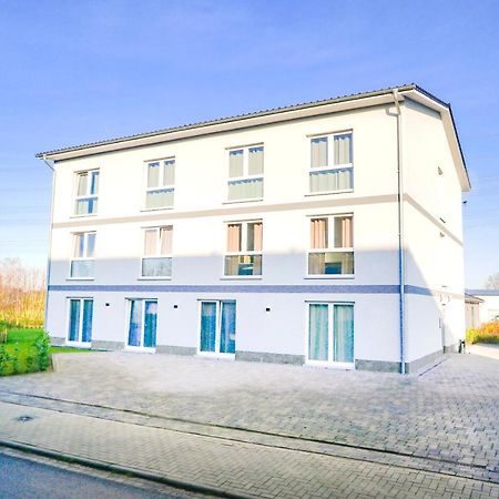 Hotel Sleep-Station Bornsen Exteriör bild
